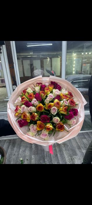 51 роза 22000тг!