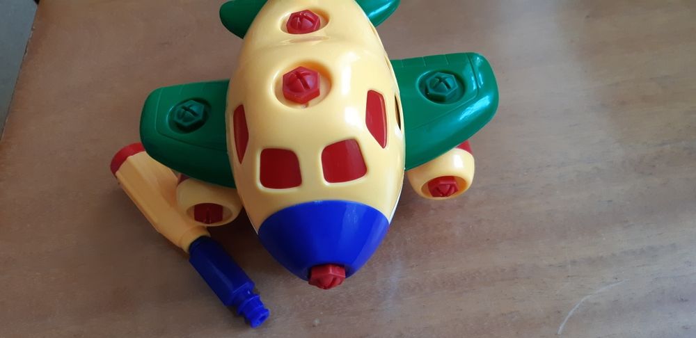 Детский вертолет конструктор.