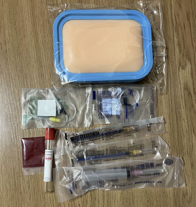 Продам набор для инъекции.