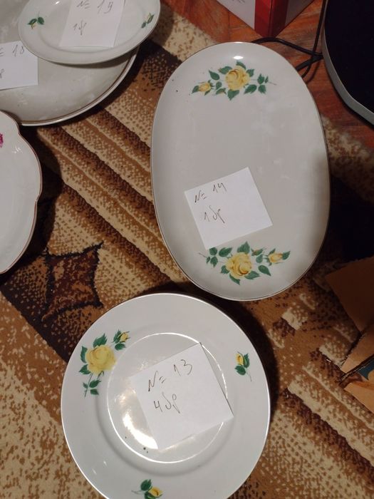 Порцеланов сервиз,Чинии основни и дълбоки.