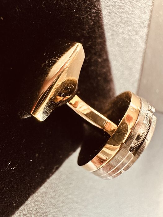 Ръкавели за риза от часовници дизайнерски