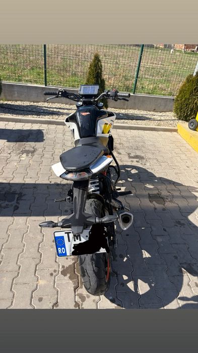 Vând KTM  Duke 125