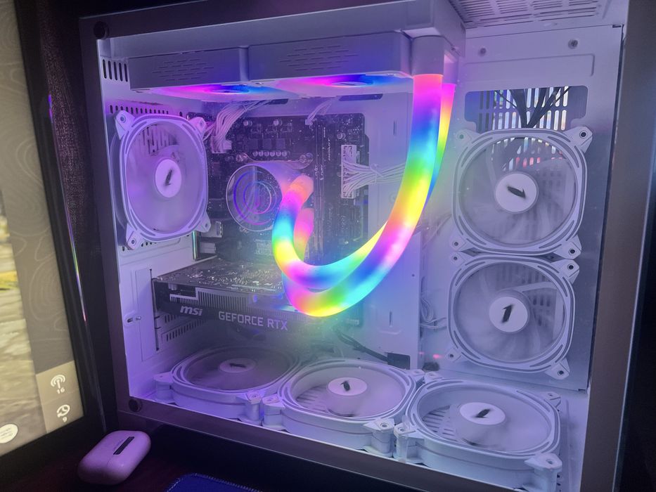 Vand pc gaming i5 12400f , rtx 3050 , 32gb ram