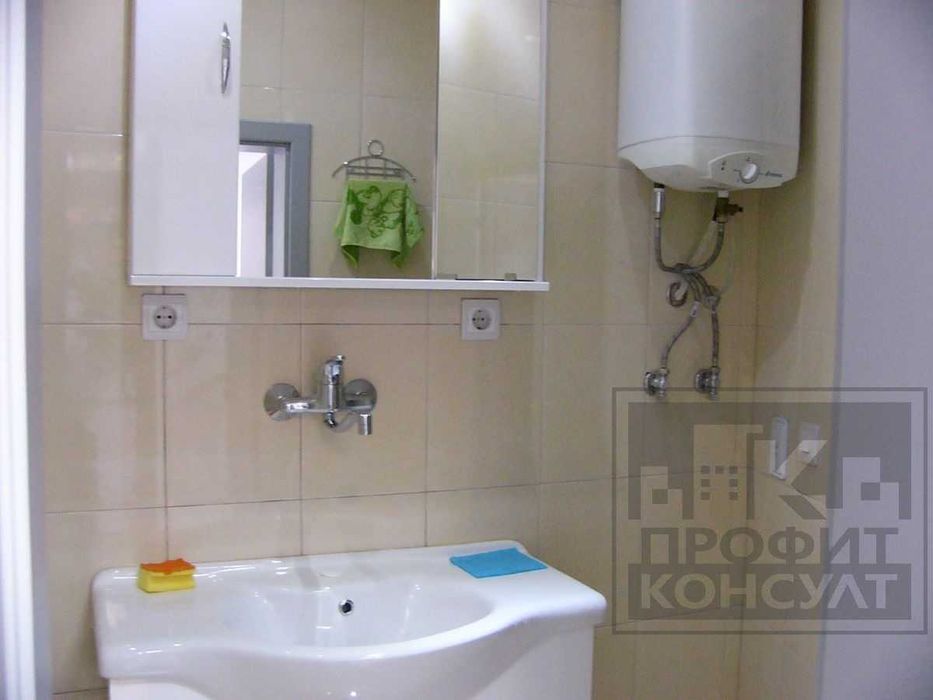 Продава се Магазин в Велико Търново, Център - 65 кв.м за 1493 €/кв.м - Снимка #3
