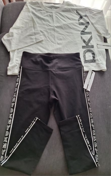 Set DKNY colant + tricou