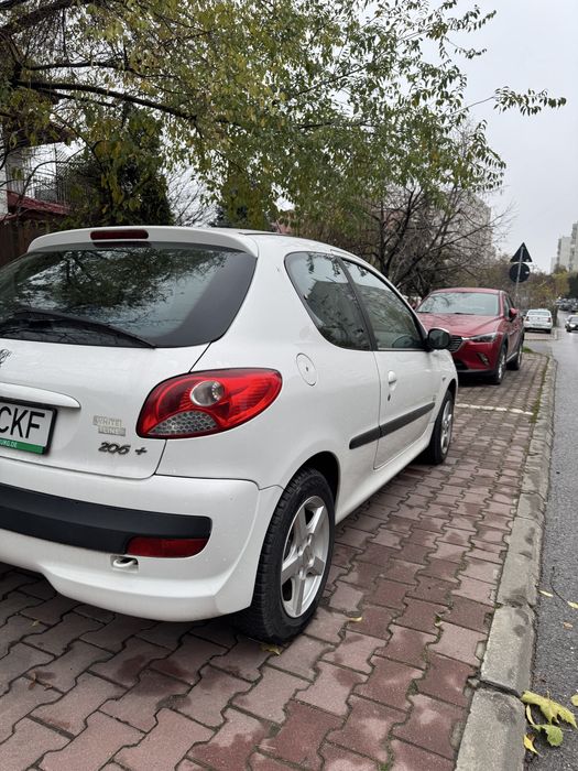 Vand Peugeot 206+