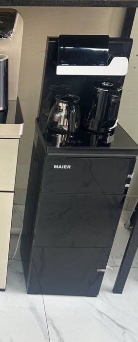 Кулер с чайником Maiеr