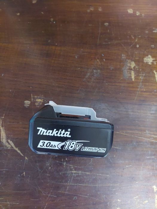 Нови оригинални батерии и зарядни  Makita