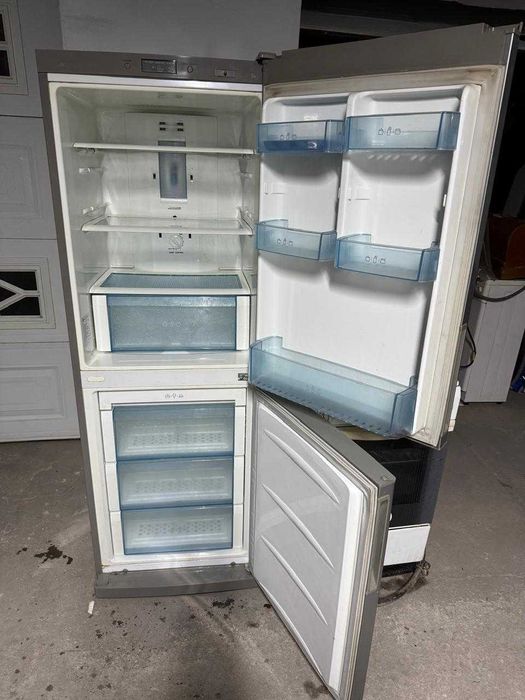 Холодильник LG NoFrost Ca