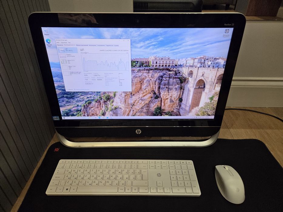 Моноблок HP core i5 SSD 8gb ОЗУ
