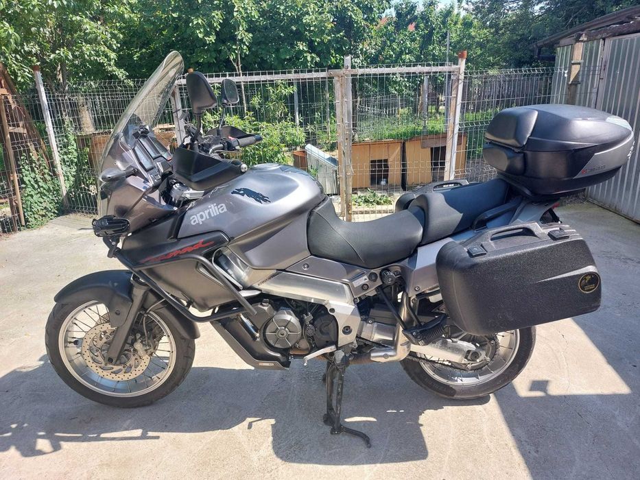 Motocicleta Touring Aprilia Caponord ETV 1000