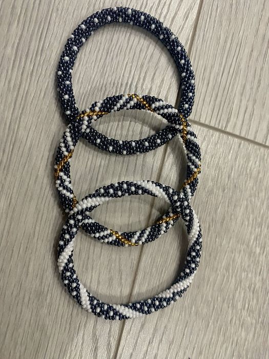 Гривнички от мъниста (нови модели)