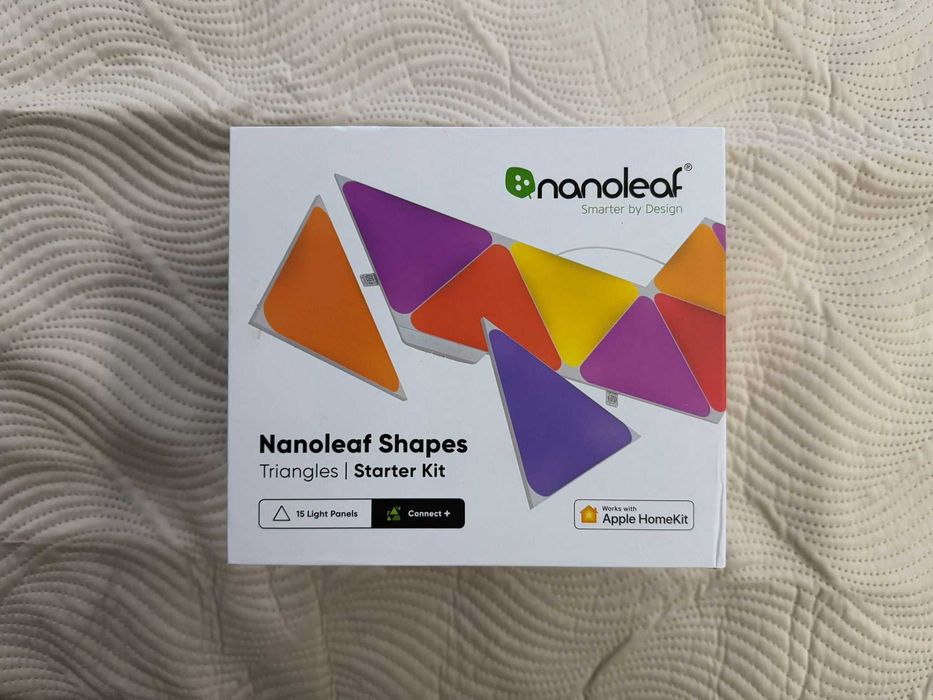Vând panouri luminoase Nanoleaf - 15 panouri triunghiulare starter kit
