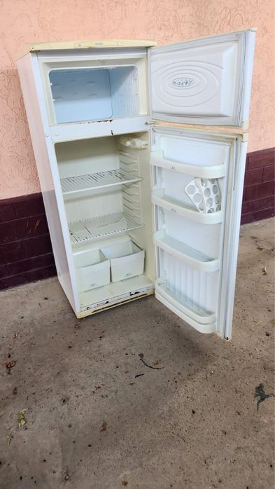 Продается холодильник