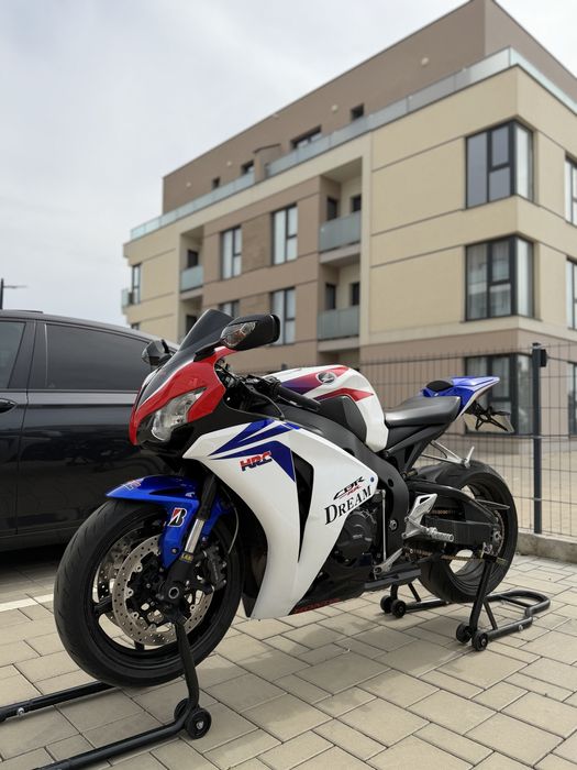 Honda cbr 1000 rr sc59