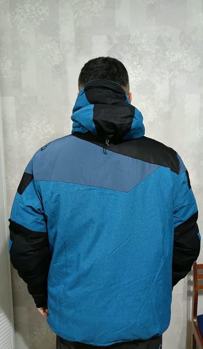 Продам лыжний кастюм