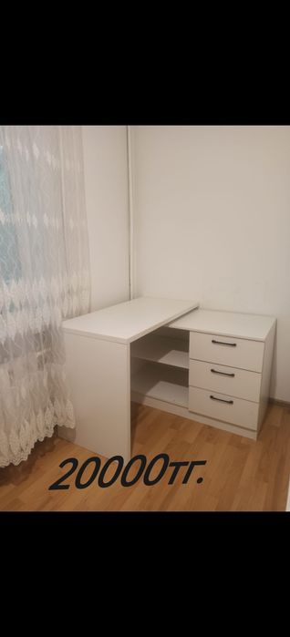 Мебель шкаф, кровать, стол