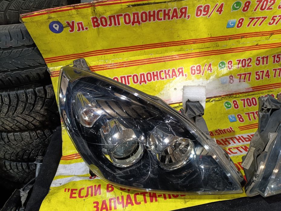 Фары на Опель Вектра С рестайлинг