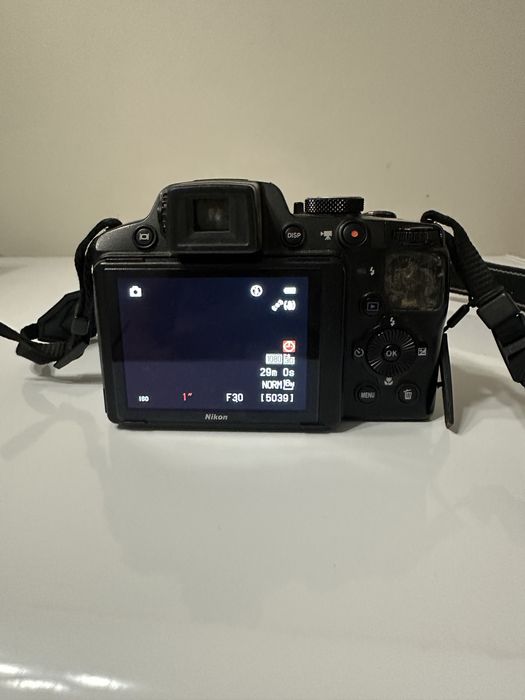 Продам фотоаппарат NIKON