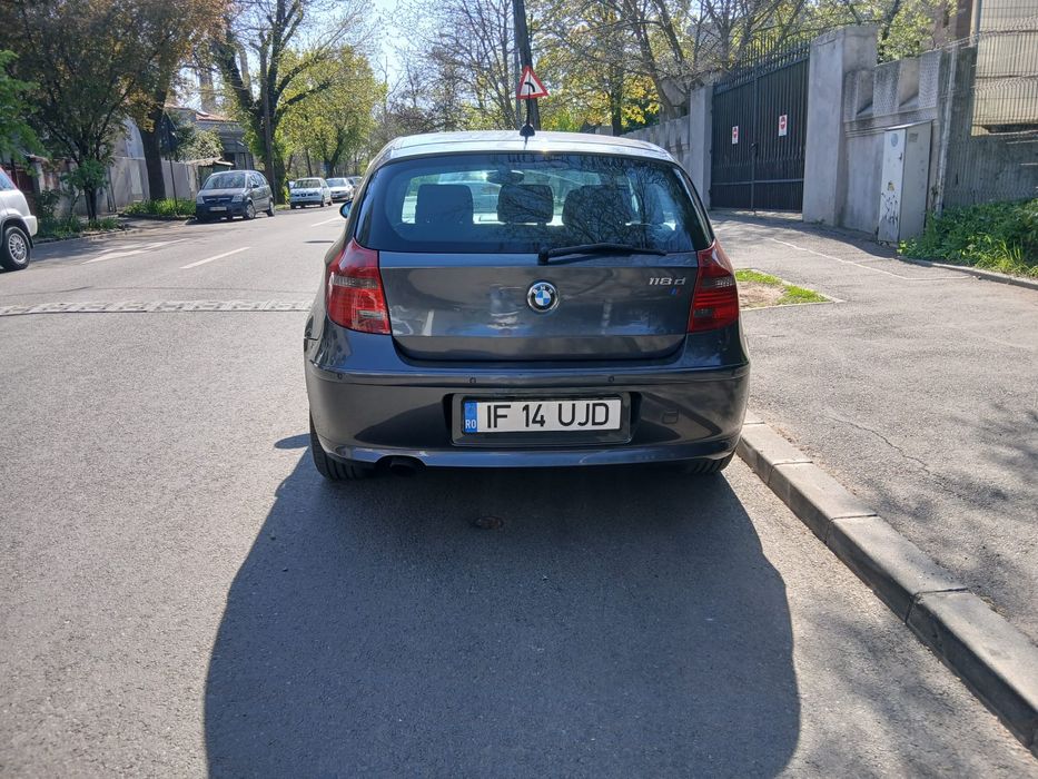 Vând BMW seria 1 e81