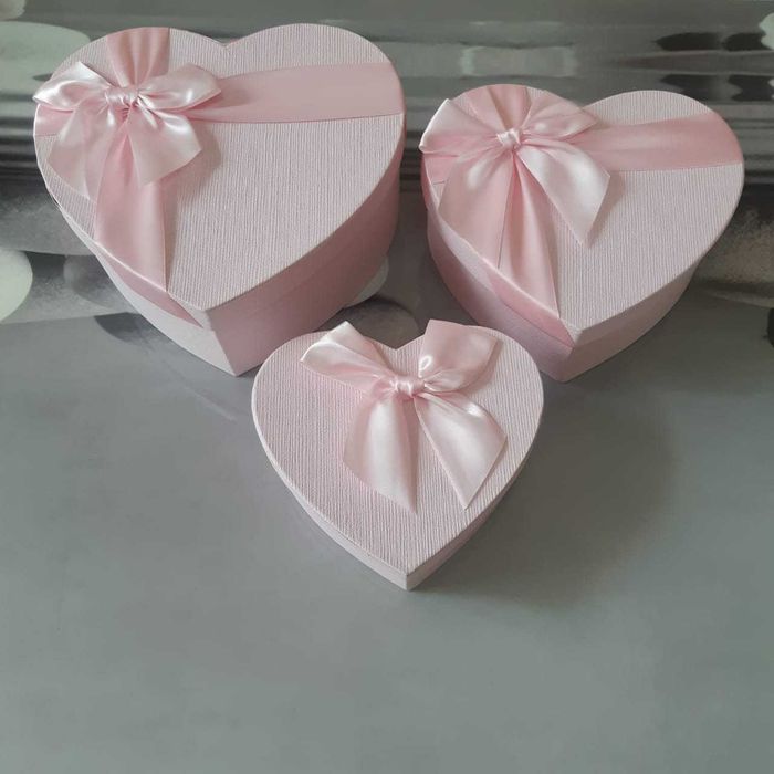 Упаковки коробки подарочные