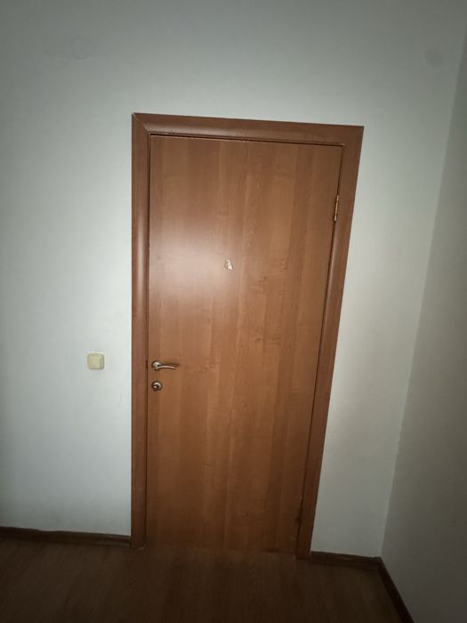 Продам двери межкомнатные