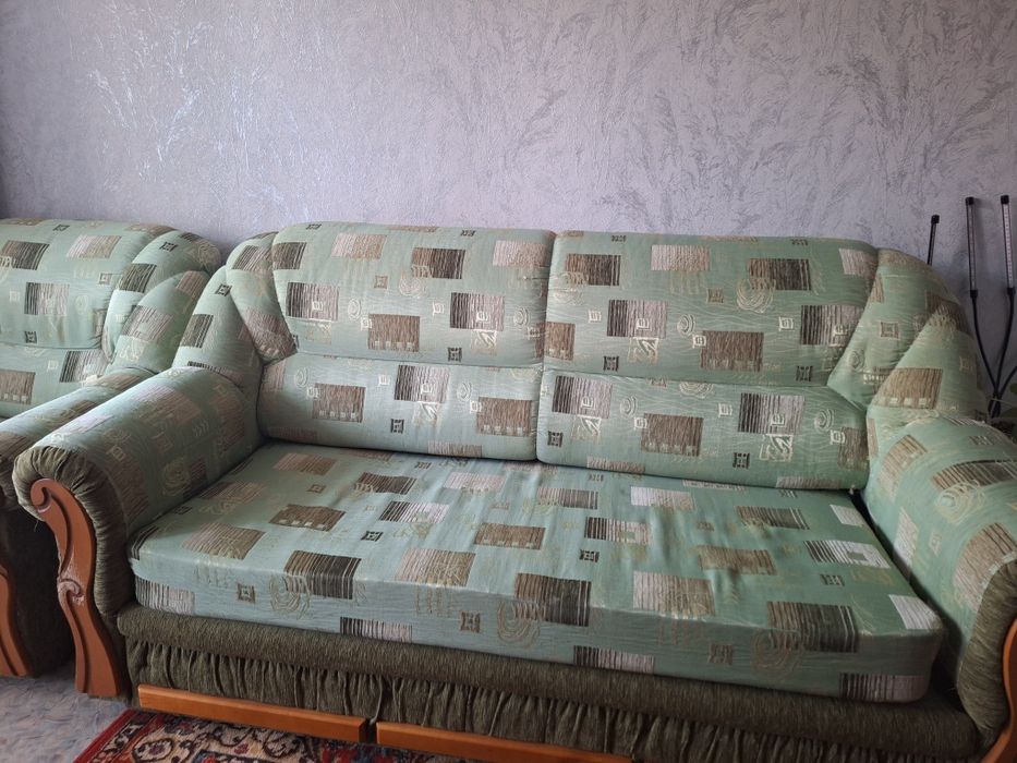 Диван и 2 кресла