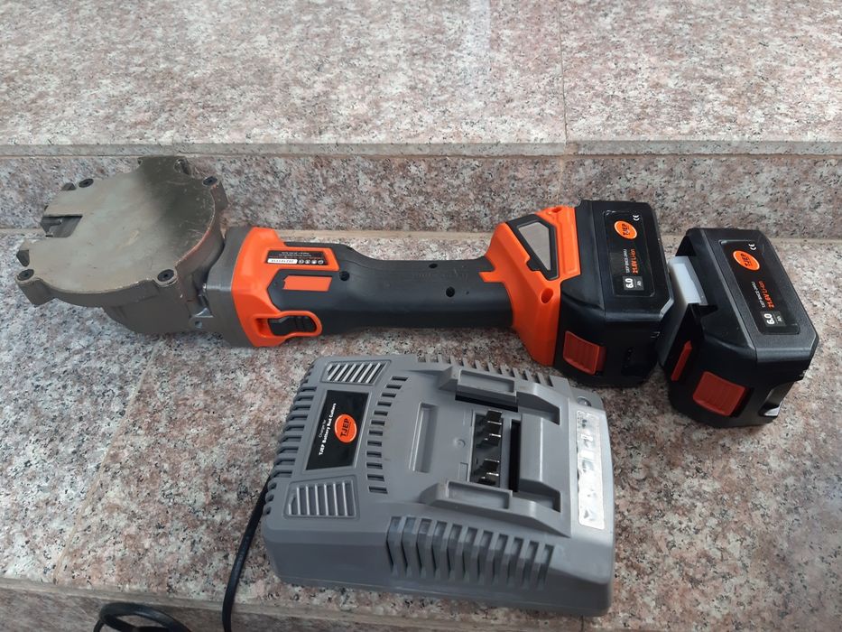 T jep circular pentru fier pe acumulatori