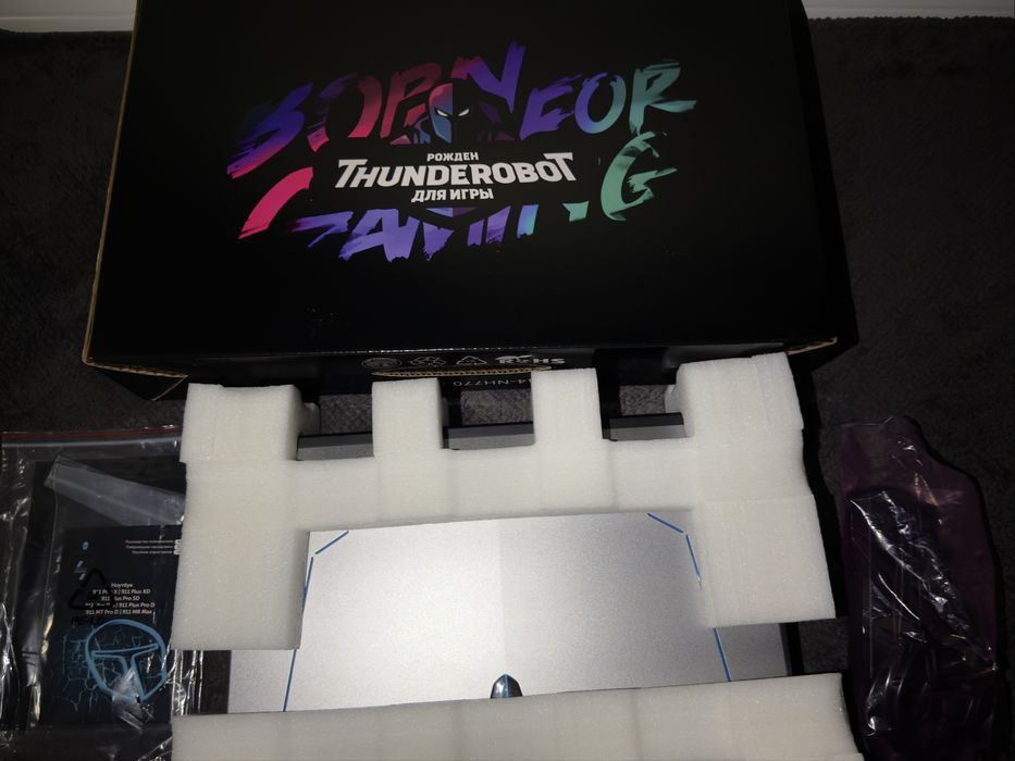 Игровой ноутбук ThunderRobot 911 plus x