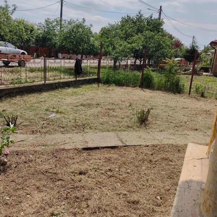 Casă batrânească Ogrezeni Hobaia la 15-20 min de centura Militari-Buc