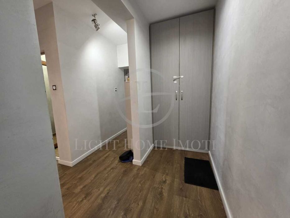 Продава се Тристаен апартамент в Пловдив, Кършияка - 113 кв.м за 2123 €/кв.м - Снимка #17