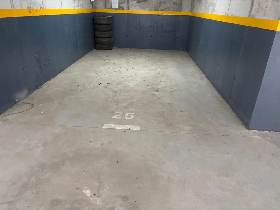 Inchiriez loc de parcare subteran