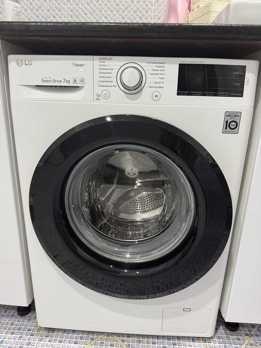 Продам стиральную машину LG автомат,в идеальном состоянии.100 тыс.