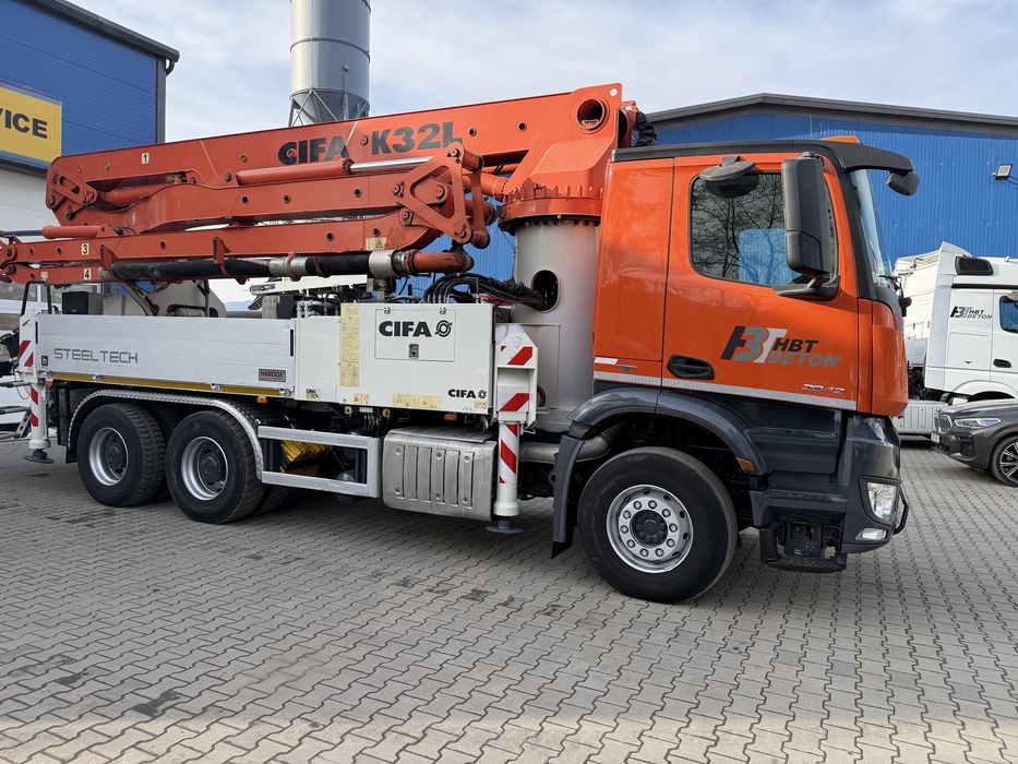 Mercedes Arocs pompa de beton Cifa 32