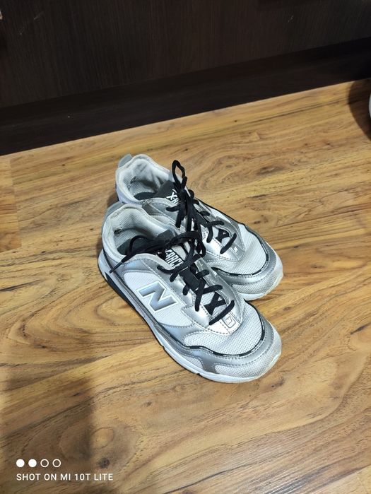 Дамски маратонки New Balance, размер 37,5