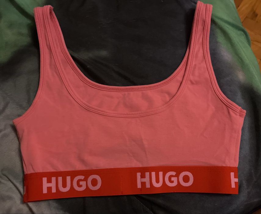 Розов потник на Hugo Boss