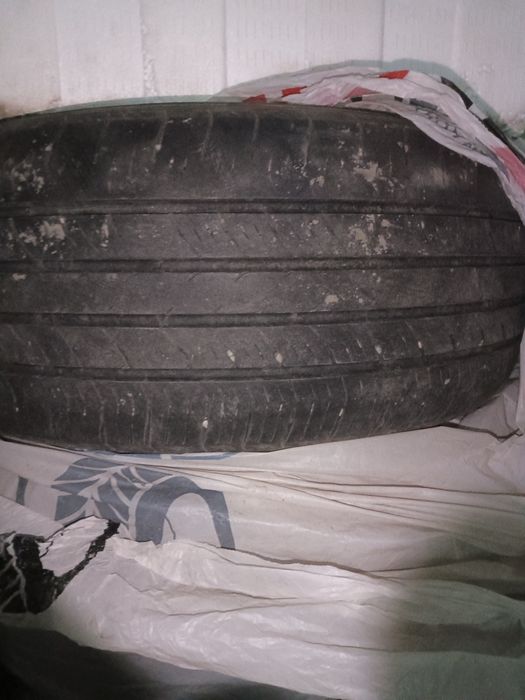 Продам шины летние