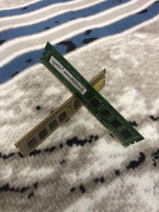 Ddr3 / 2 gb /2 gb ikkalasi 4 gb