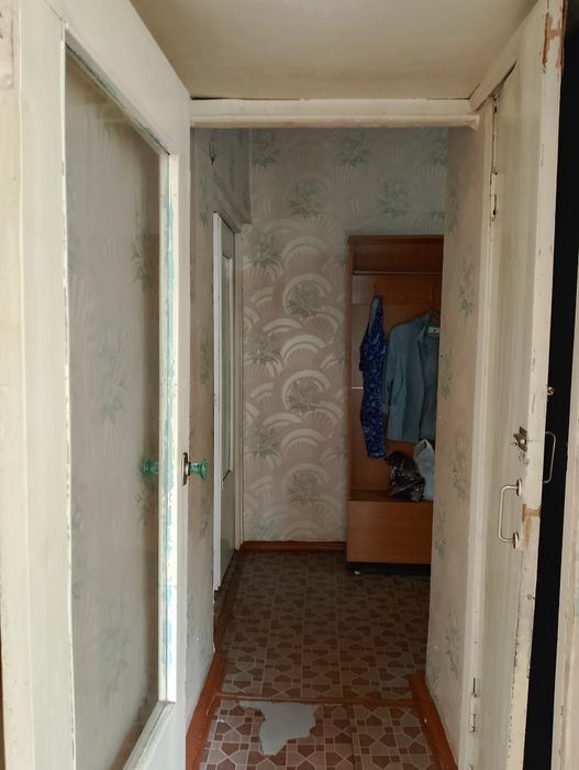 Сдаю 1 комнатную квартиру на длительный срок.