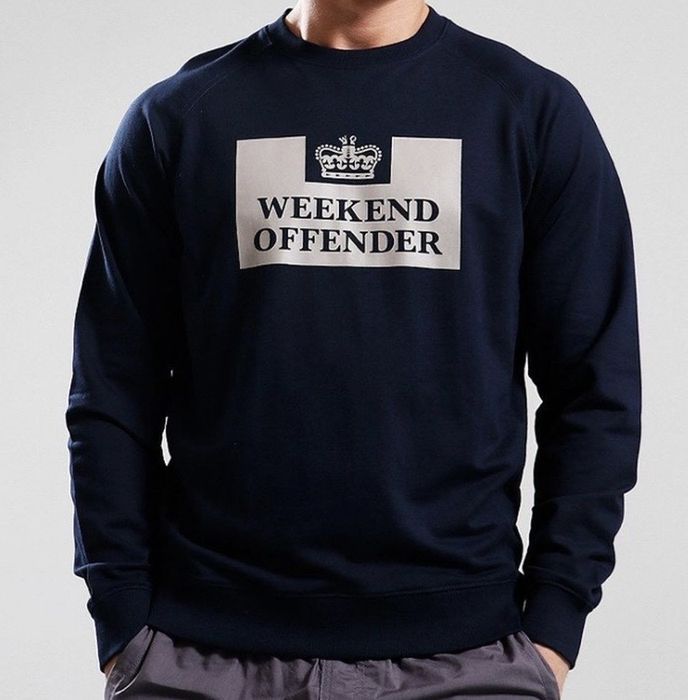продам свитшот Weekend offender