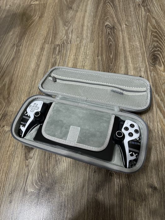 Продается PlayStation Portal