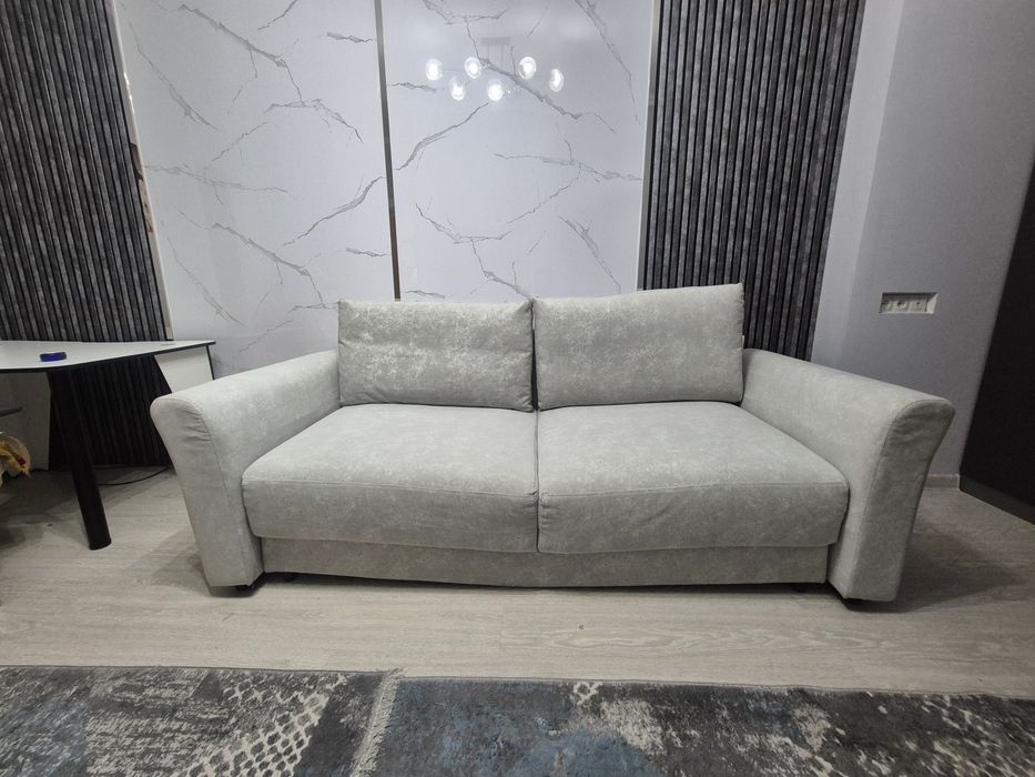 Продам мягкий уютный диван