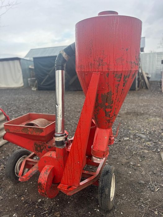 Moara ciclon Seko pe cardan