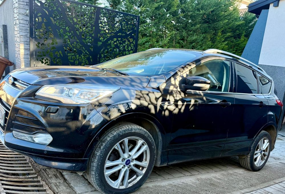 FORD Kuga