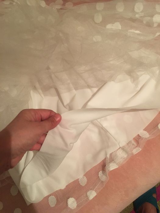 Продам детское платье для маленьких принцес.