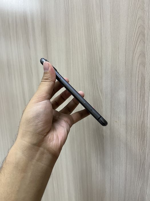 Продам айфон 11 128GB 76%