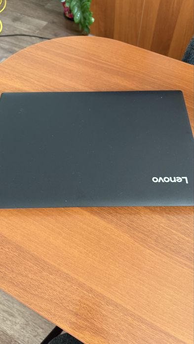 Продам ноутбук Lenovo