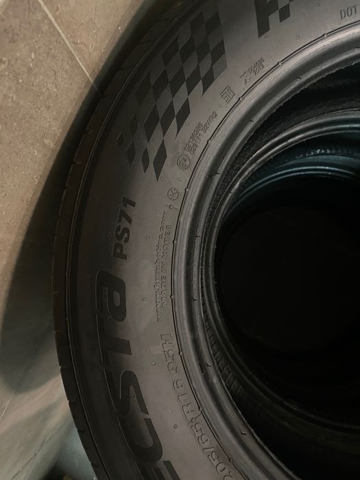 Гуми Kumho Ecsta PS71 205/65 16