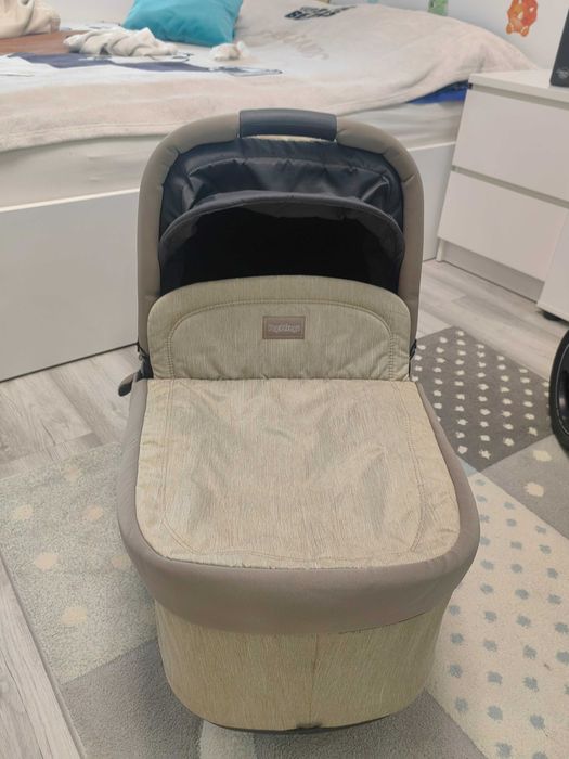 бебешка количка Peg Perego 3в1