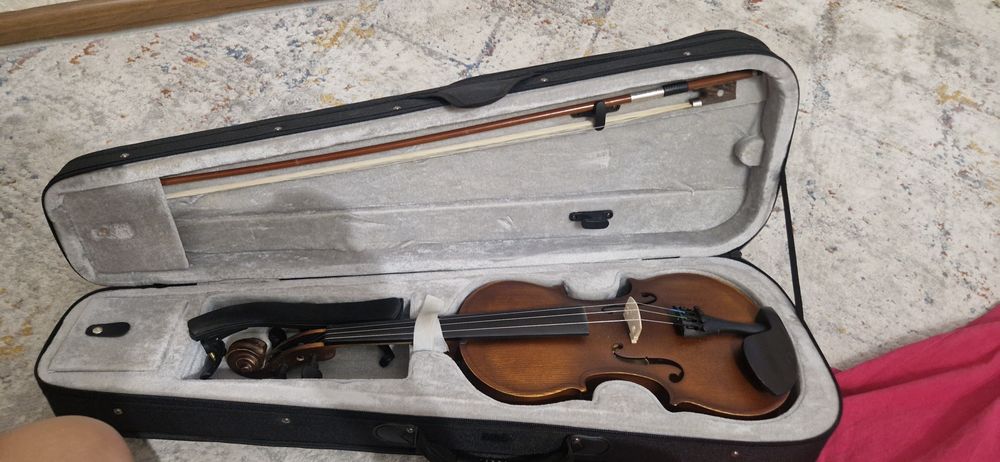 Продам скрипку 3×4